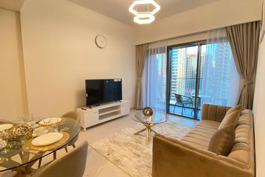 Apartment Fully Furnished One Bedroom Dubai