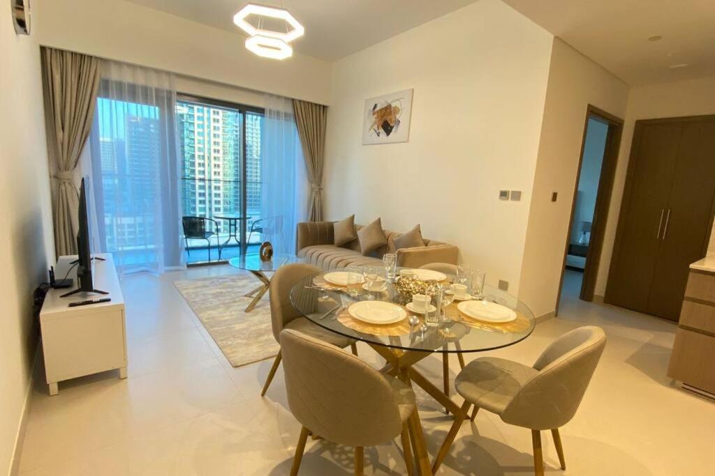 Apartment Fully Furnished One Bedroom Dubai