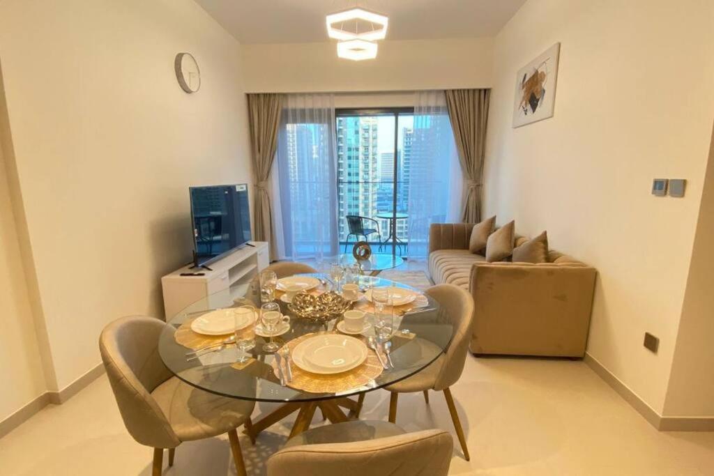 Fully Furnished One Bedroom
