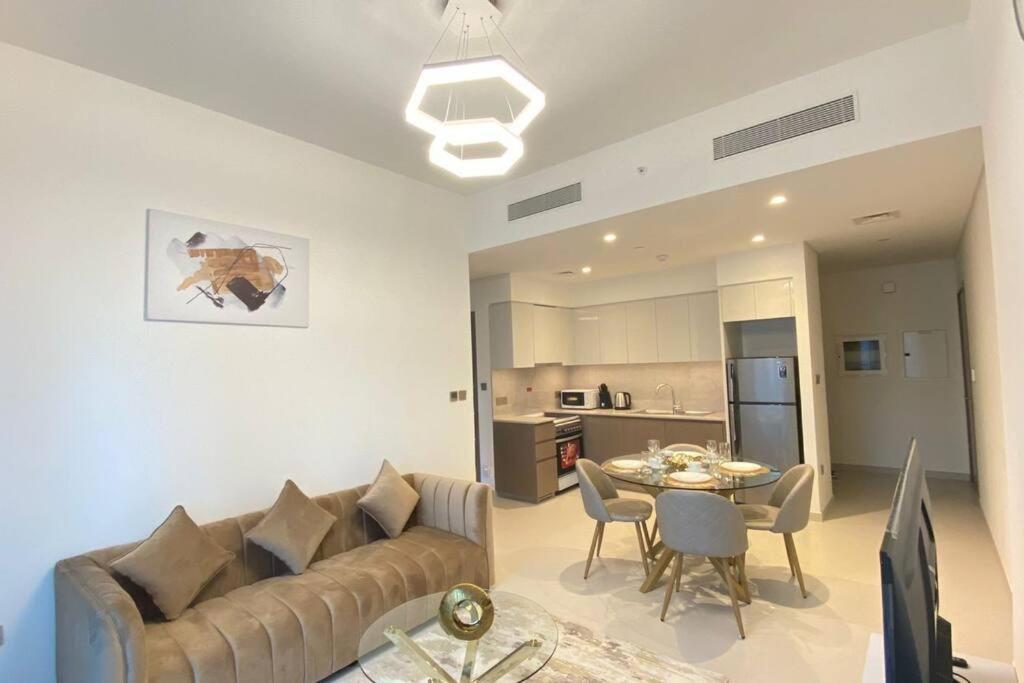 Fully Furnished One Bedroom Apartment Dubai