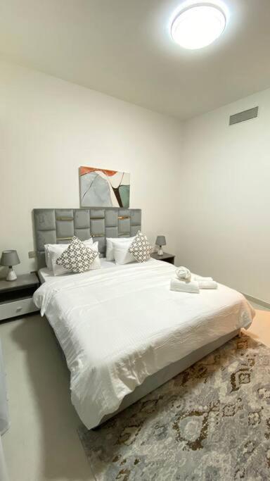 Fully Furnished One Bedroom * Dubai
